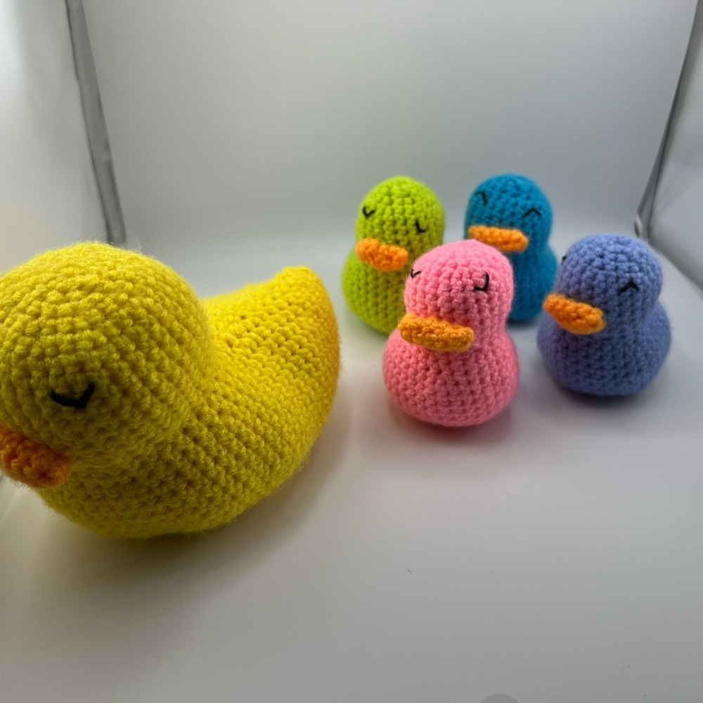 Crochet Duckling family